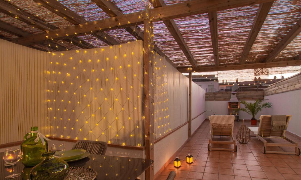 Patio Budget Studio 11 Сан-Антонио-де-Калонже Экстерьер фото