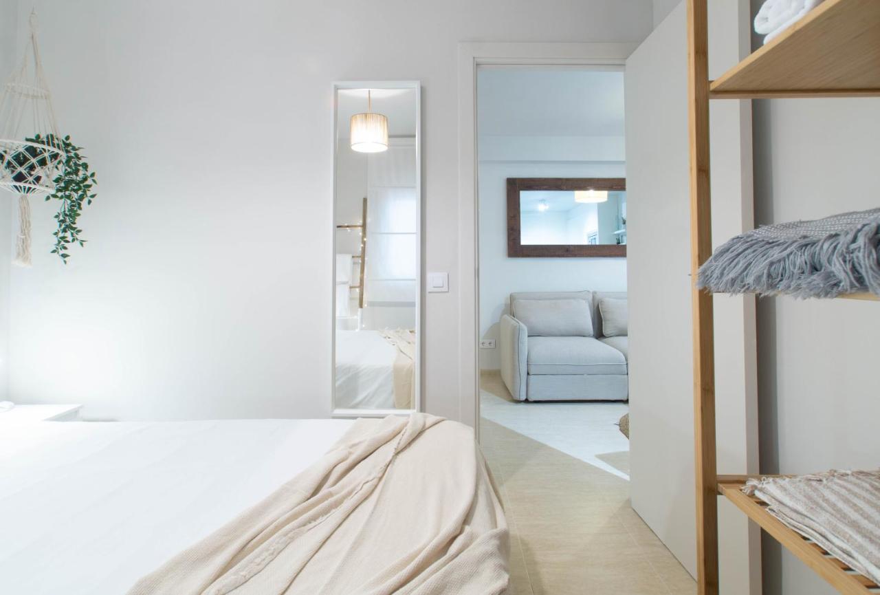 Patio Budget Studio 11 Сан-Антонио-де-Калонже Экстерьер фото