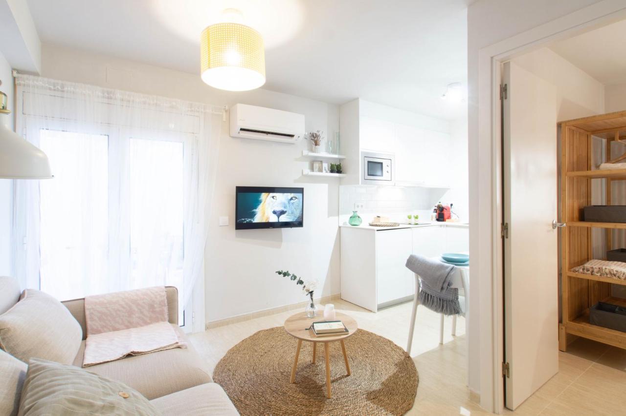 Patio Budget Studio 11 Сан-Антонио-де-Калонже Экстерьер фото