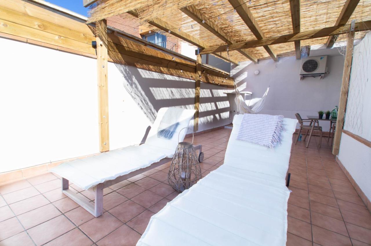 Patio Budget Studio 11 Сан-Антонио-де-Калонже Экстерьер фото
